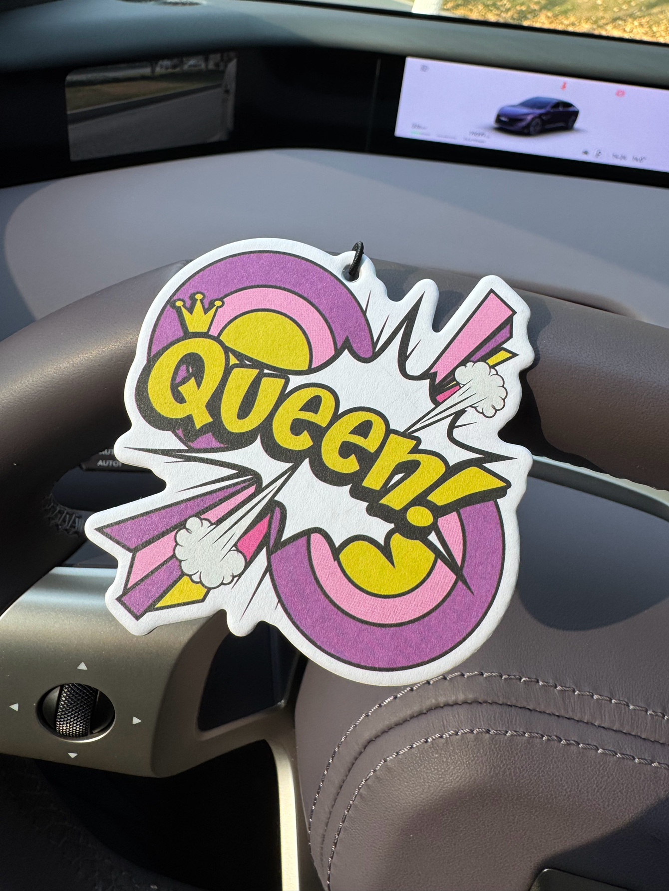 Queen! Freesia and English Pea - Fragrance Queen Perfume recensione e prezzo