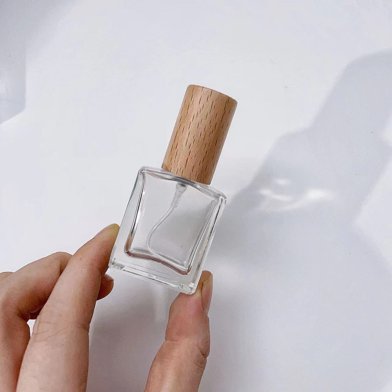 10ml Transparent Thick Glass P - Perfume Fragrance Ingredients recensione e prezzo